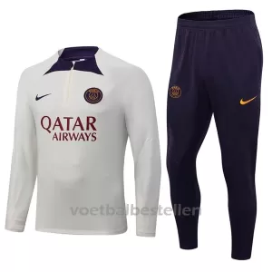 Paris Saint-Germain Trainings Sweatshirt Pak 23/24 Wit Paris Saint-Germain Trainings Sweatshirt Pak 23/24 Wit