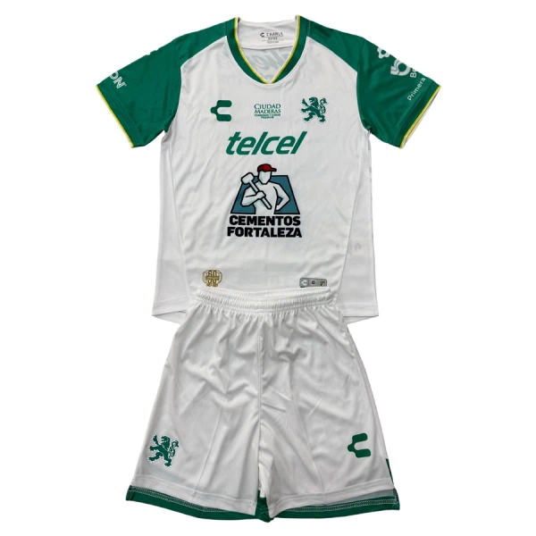 Club Leon Uittenue Kinderen 26/27 Club Leon Uittenue Kinderen 26/27