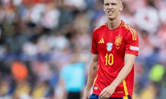 Barcelona's nieuwe speler Olmo kampt met blessures Barcelona's nieuwe speler Olmo kampt met blessures