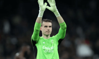 Lunin verlengt contract bij Real Madrid tot 2030 Lunin verlengt contract bij Real Madrid tot 2030