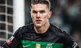 Manchester United heeft veel geld, maar zit vast in een transferdilemma Manchester United heeft veel geld, maar zit vast in een transferdilemma