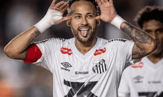 Neymars doelpunt en assist, ondanks blessure, stuwen Santos uit de degradatiezone