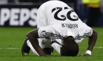 Rüdiger geblesseerd, Real Madrid's verdediging kreeg een klap Rüdiger geblesseerd, Real Madrid's verdediging kreeg een klap