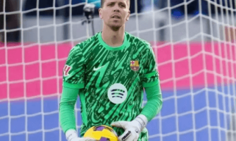 Szczesny, die terugkeerde uit zijn pensioen, werd de held achter Barcelona's triple crown Szczesny, die terugkeerde uit zijn pensioen, werd de held achter Barcelona's triple crown