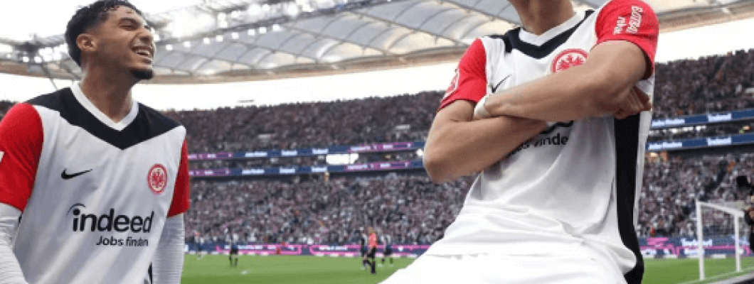 Liverpool richt zich op Ekitik, maar de transfer hangt af van belangrijke voorwaarden Liverpool richt zich op Ekitik, maar de transfer hangt af van belangrijke voorwaarden